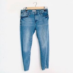 KENSIE high waist frayed ankle crop skinny jeans